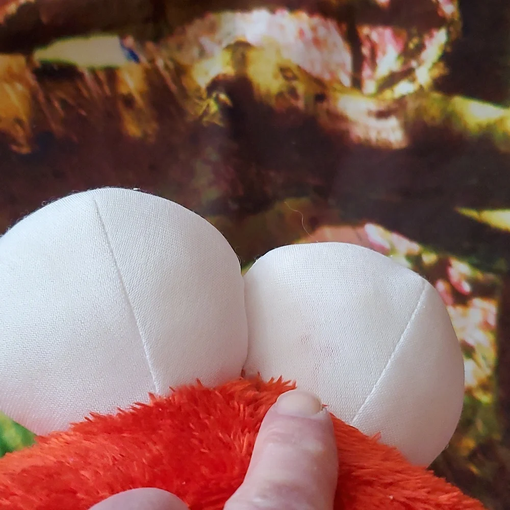 Large Lounging Elmo 2007- Free Bunny Ears & Bow! - Picture 7 of 7